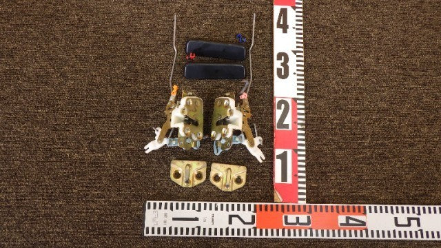 SUBARU SAMBAR TRUCK TT1 TT2 Front outer door handle LH & RH set TESTED OEM JDM0