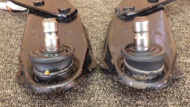 SUZUKI CARRY MAZDA SCRUM DD51T DK51T DK51B Front lower arm LH & RH TESTED JDM4