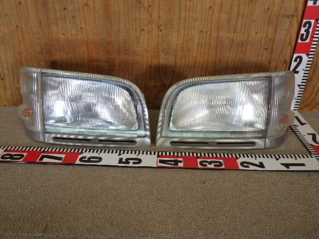 Daihatsu HIJET S200P S210P Headlight Head Light Lamp Blinker LH & RH set TESTED0