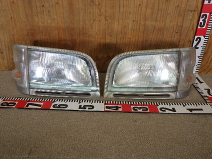Daihatsu HIJET S200P S210P Scheinwerfer Hauptscheinwerfer Lampe Blinker LH...0